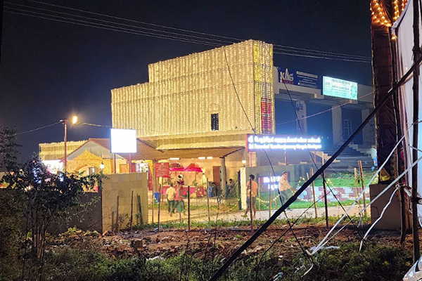 Wedding at Sriperundevivaradha